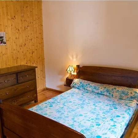Location A Chanteperdrix 2 Personnes *